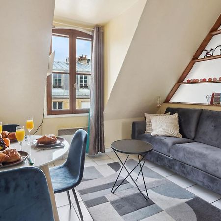 Eiffel Tower & Faubourg - 1Br - Cityapartmentstay Paris Eksteriør bilde